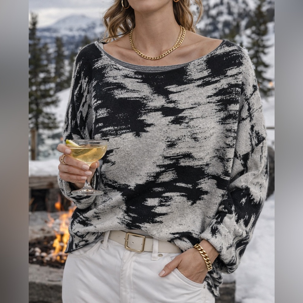 Lafayette-Women's Black and Gray Sweater-Apres Ski